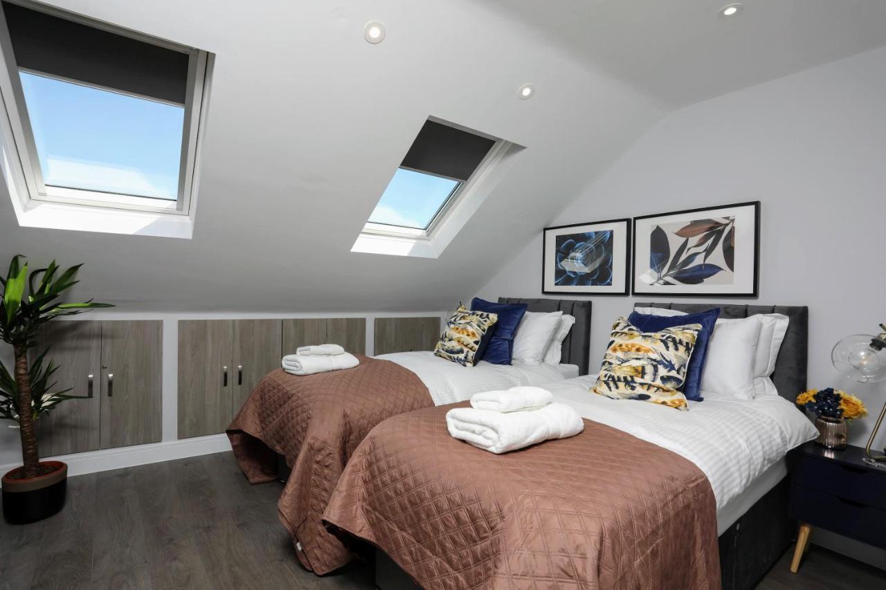 Aisiki Apartments: Pet-Friendly Duplexes with Air Con & Free WiFi Finchley Exterior photo