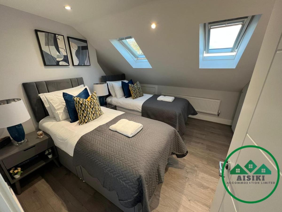 Aisiki Apartments: Pet-Friendly Duplexes with Air Con & Free WiFi Finchley Exterior photo