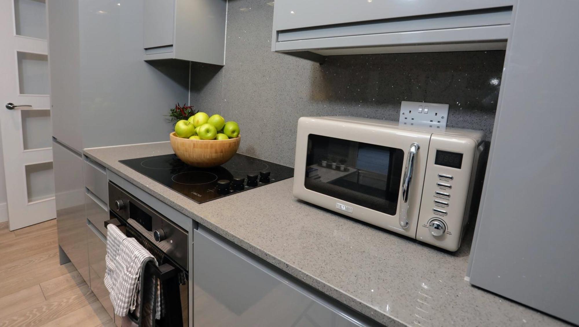 Aisiki Apartments: Pet-Friendly Duplexes with Air Con & Free WiFi Finchley Exterior photo