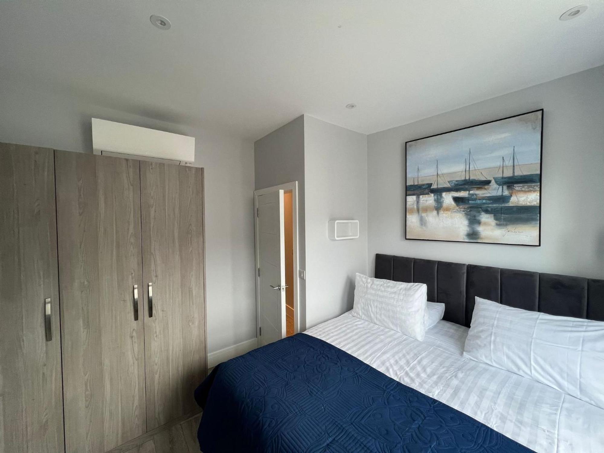 Aisiki Apartments: Pet-Friendly Duplexes with Air Con & Free WiFi Finchley Exterior photo